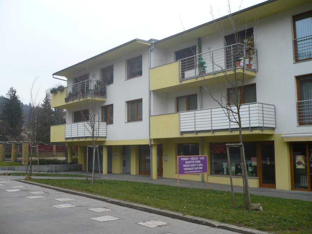 Apartman Anezka Luhačovice Exteriör bild