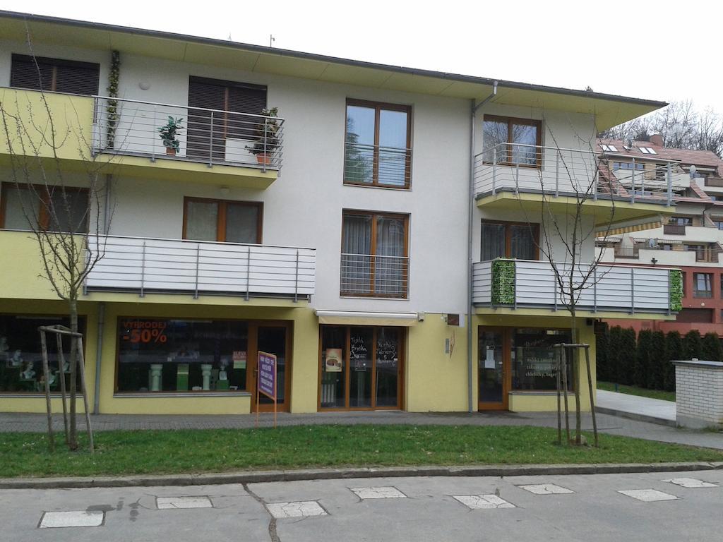 Apartman Anezka Luhačovice Exteriör bild
